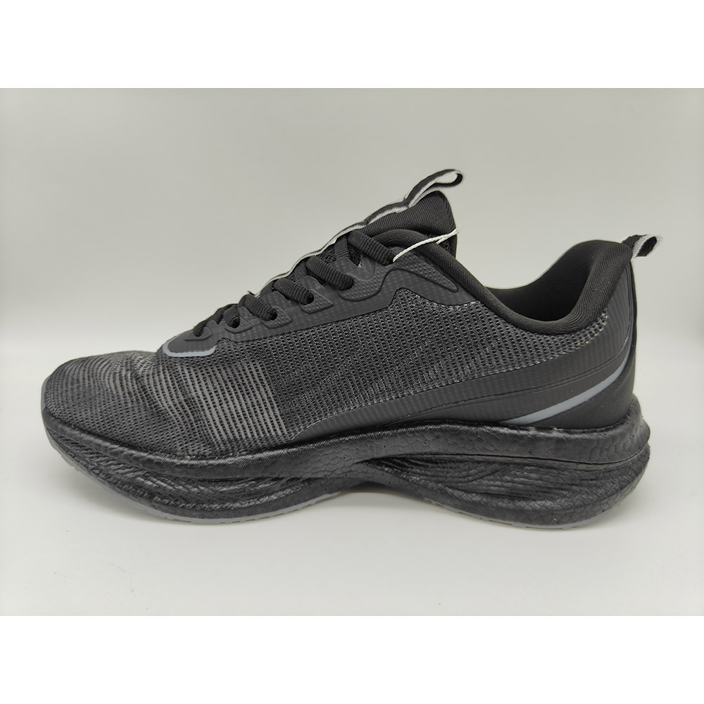 Mesh breathable sports shoes supplier